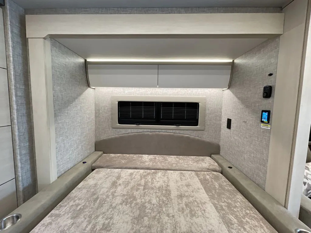 2026 Tiffin Wayfarer 25 XRW, Photos photo 22