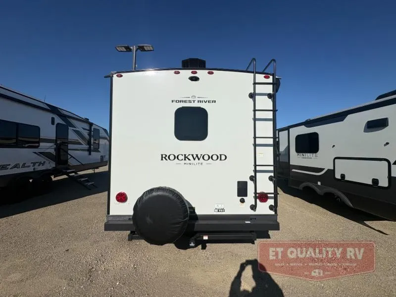 2026 Forest River Rockwood Mini Lite 2108RB - Photo 4