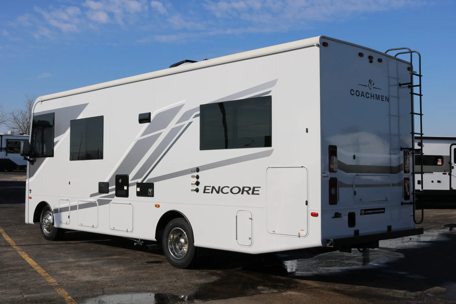 2026 Coachmen Encore SE 27XPS - Photo 4