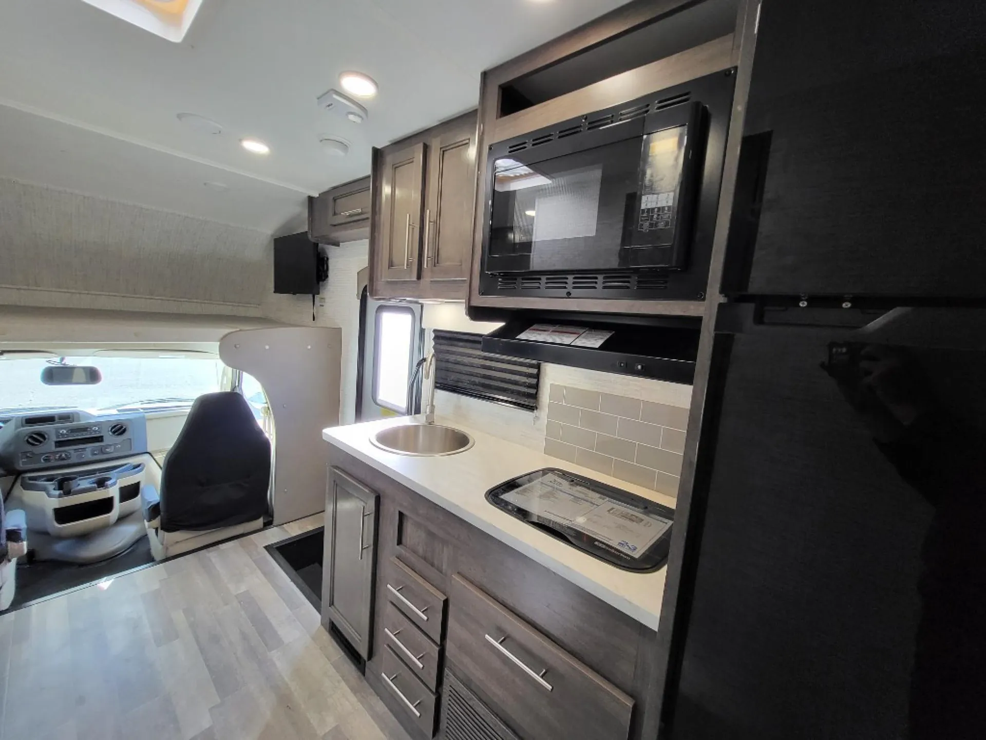 2025 Jayco Redhawk SE 22TF - Photo 3
