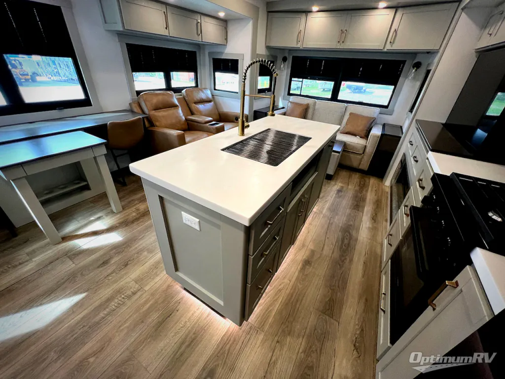 2025 Brinkley Model Z 3610, Photos photo 10