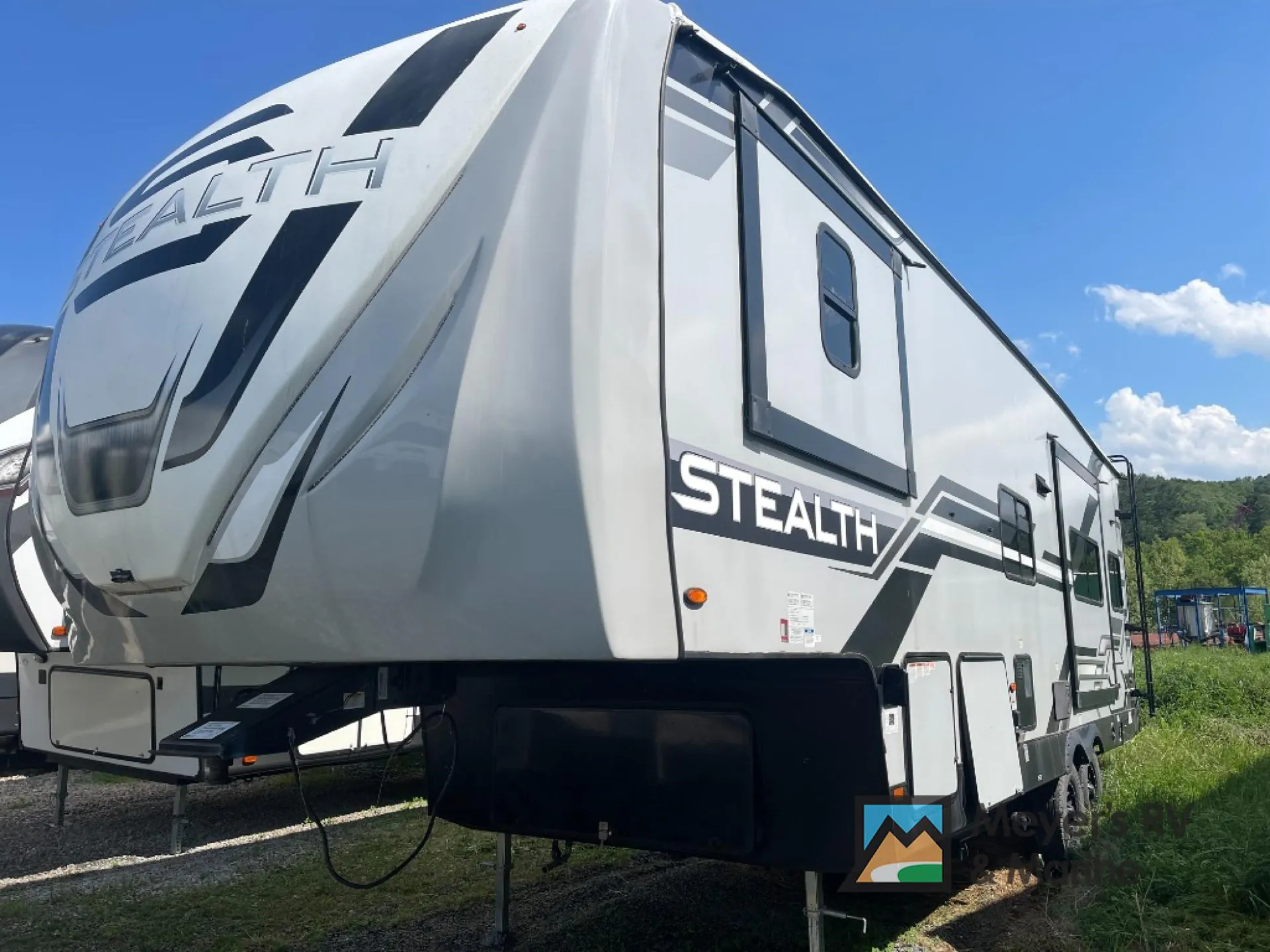 2022 Forest River Stealth SA2816G - Photo 3