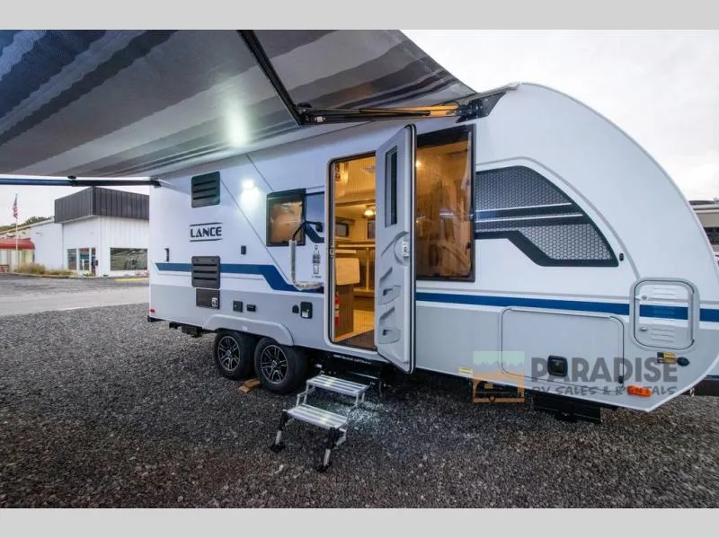 2022 Lance Lance Travel Trailers 1985 - Photo 4