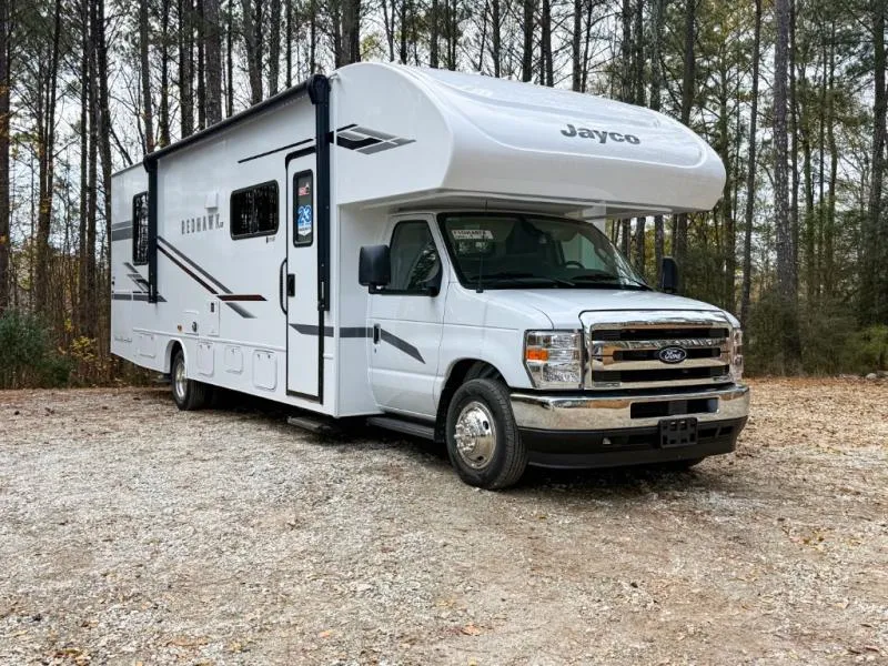 2026 Jayco Redhawk SE 29KF - Photo 2