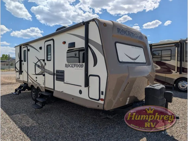 2017 Forest River RV Rockwood Ultra Lite 2608WS - Main photo