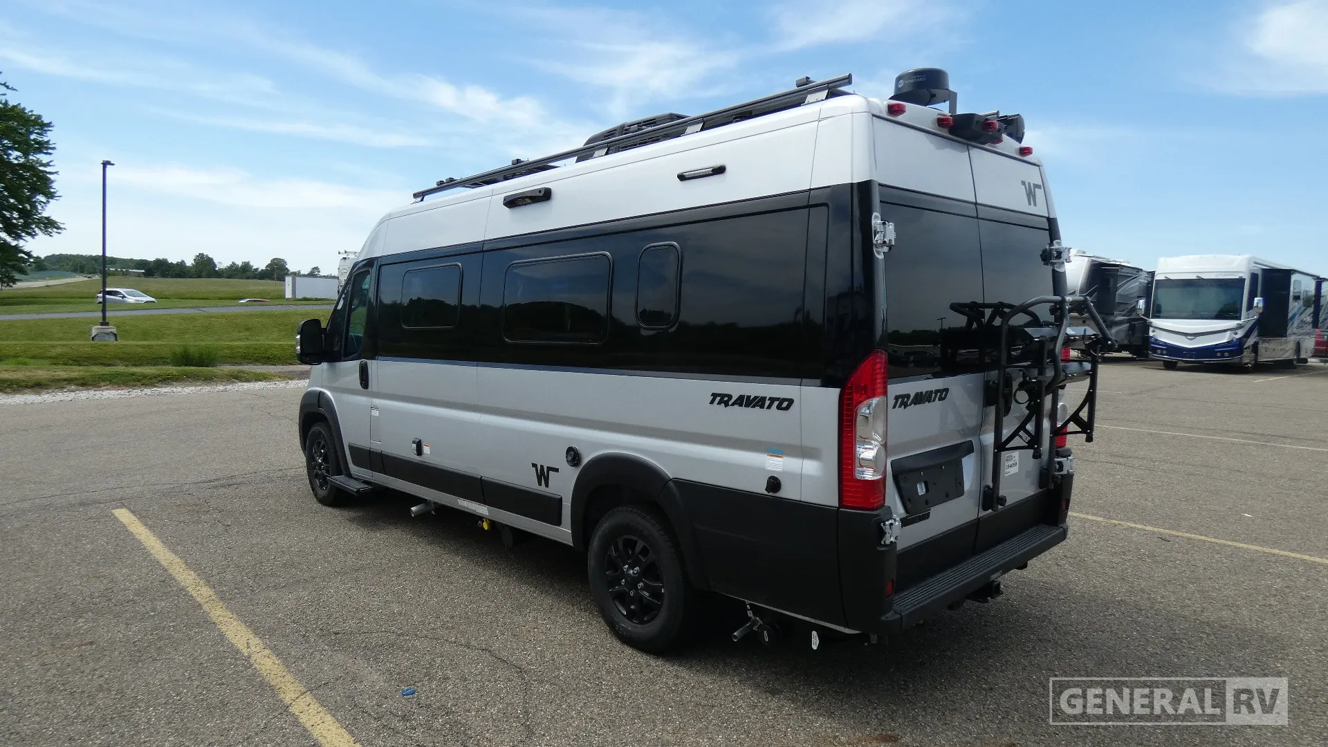 2027 Winnebago TRAVATO 59K - Photo 4