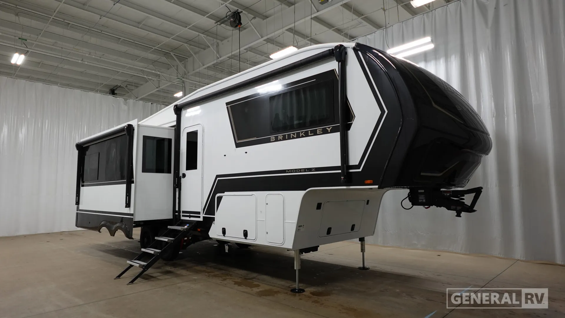 2026 Brinkley Model Z 2900 - Photo 2
