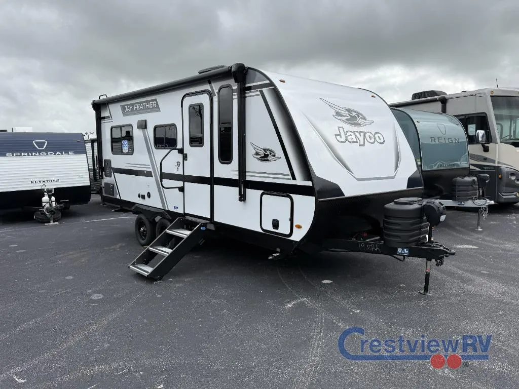 2027 Jayco Jay Feather 19MRK - Photo 3