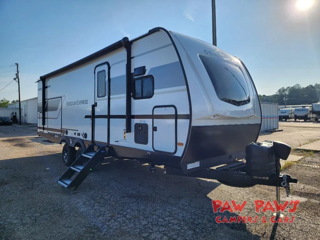 2027 Coachmen Freedom Express Ultra Lite 259FKDS - Photo 2