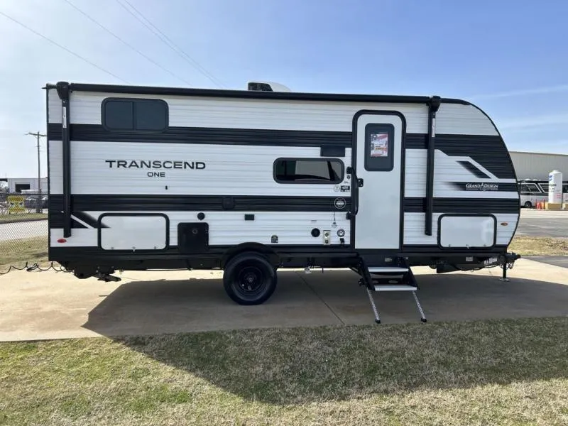 2026 Grand Design Transcend One 161DB - Photo 4