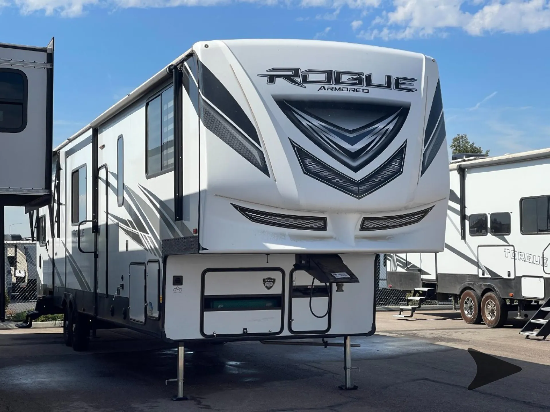 2020 Forest River Vengeance Rogue Armored 351