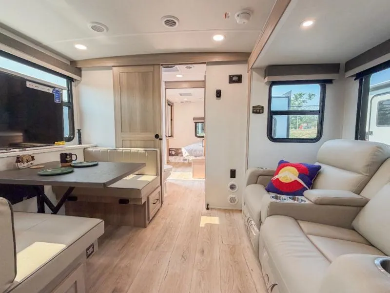 2026 Forest River Rockwood Ultra Lite 2619FK - Photo 3
