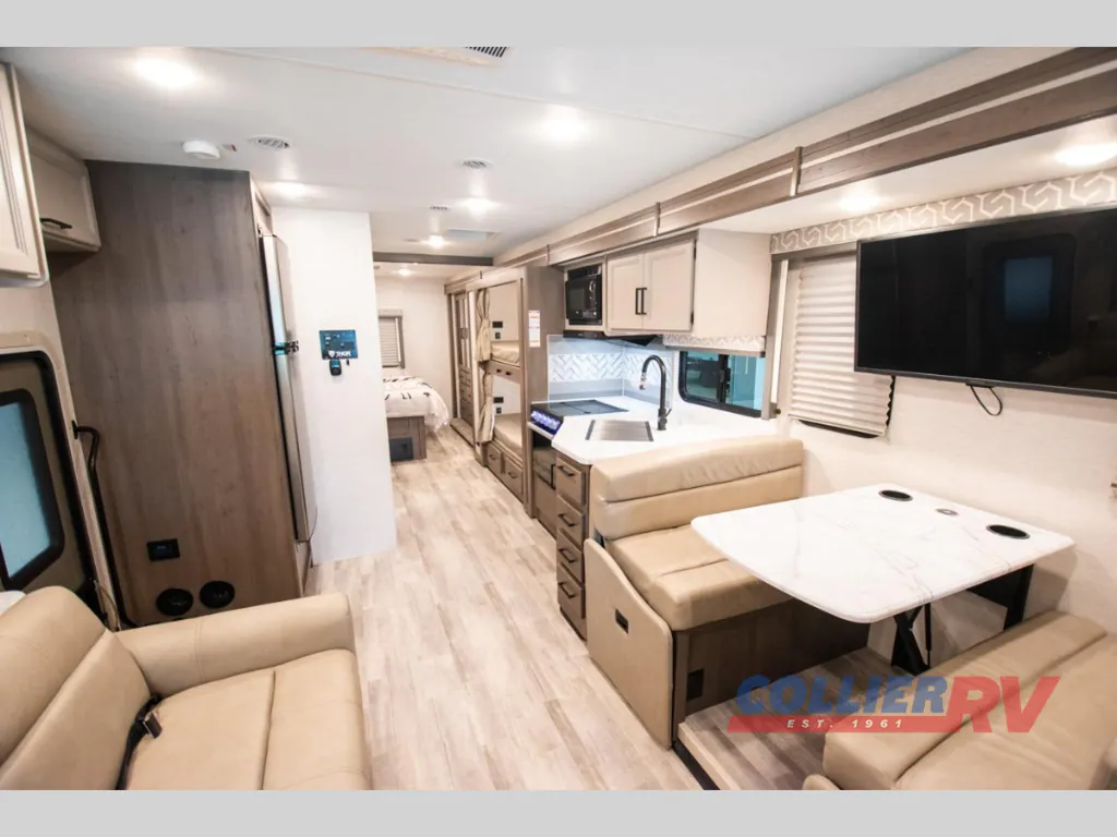 2024 Thor Motor Coach Freedom Traveler A32, Photos photo 4