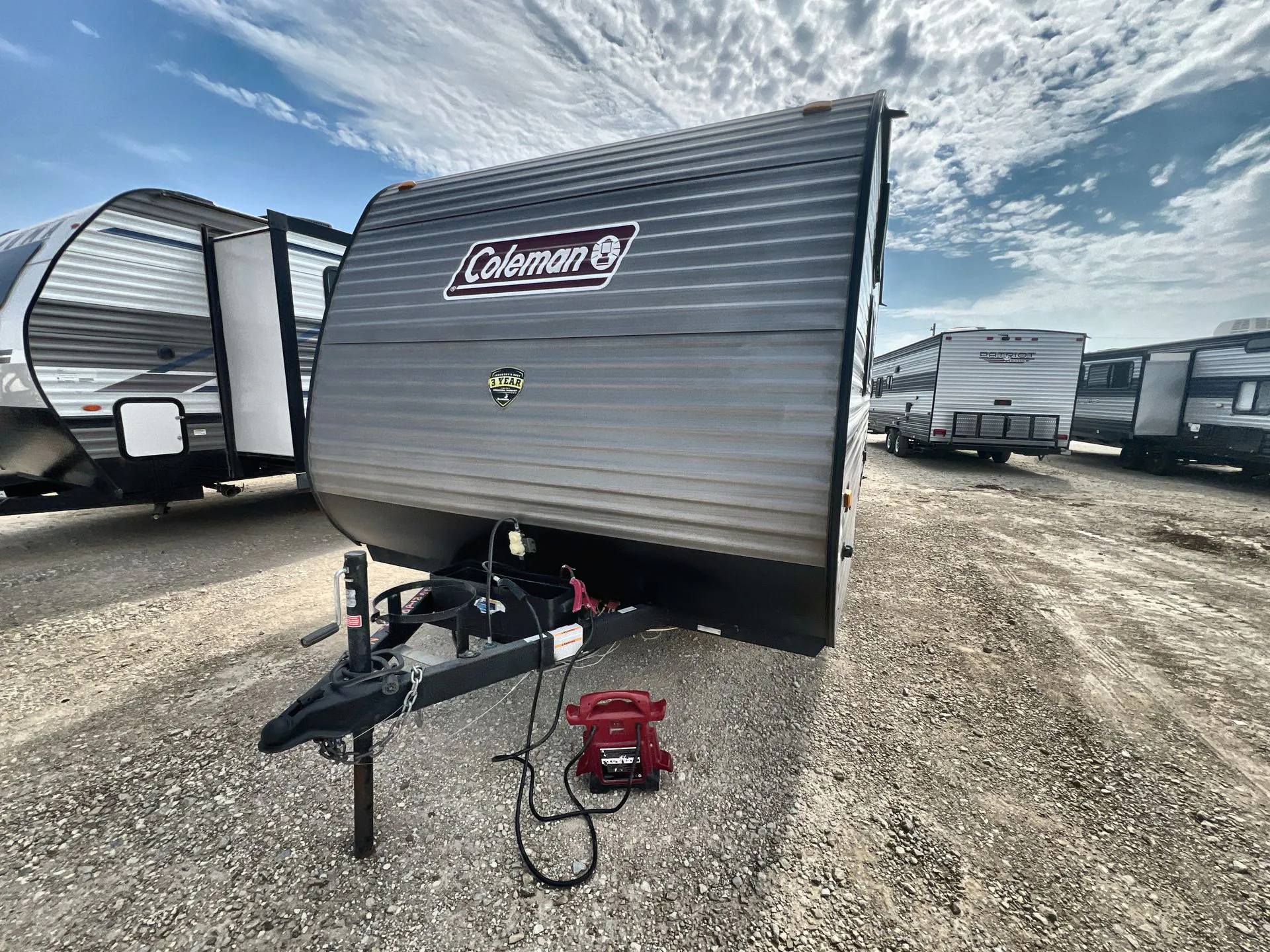 2023 Dutchmen Coleman Lantern LT 17R - Photo 4