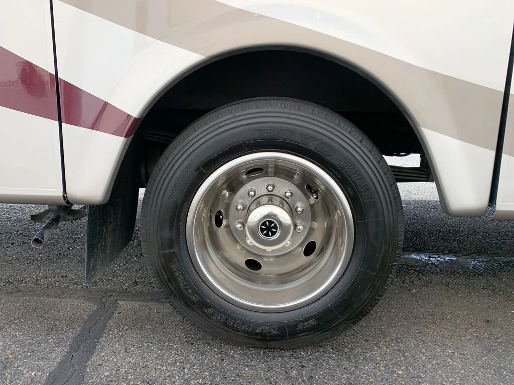 2019 Newmar Bay Star Sport 3014 - Photo 3
