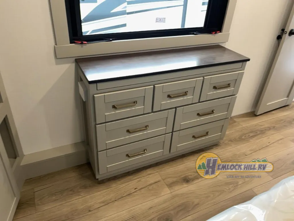 2026 Brinkley Model Z 3600, Photos photo 42