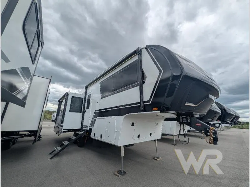 2026 Brinkley Model Z 2700 - Main photo