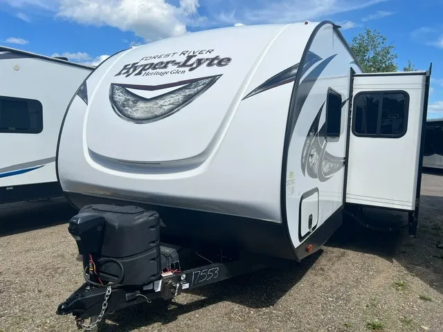 2019 Forest River RV Wildwood Heritage Glen Hyper-Lyte 29BHHL - Photo 2