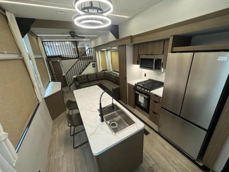 2027 Forest River Salem Grand Villa 42ZEN, Photos photo 3