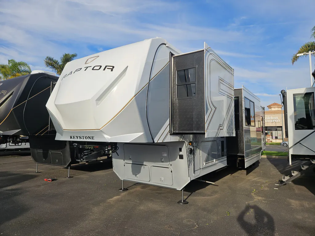 2026 Keystone Raptor 433, Photos photo 4