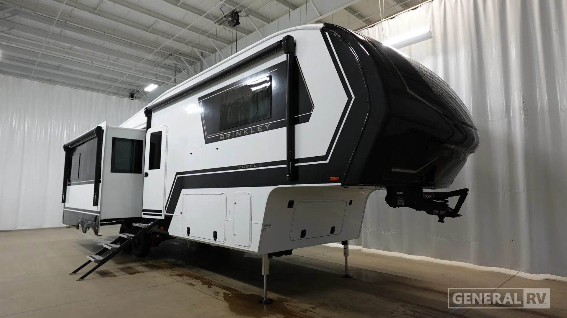 2026 Brinkley Model Z 3100 - Photo 2