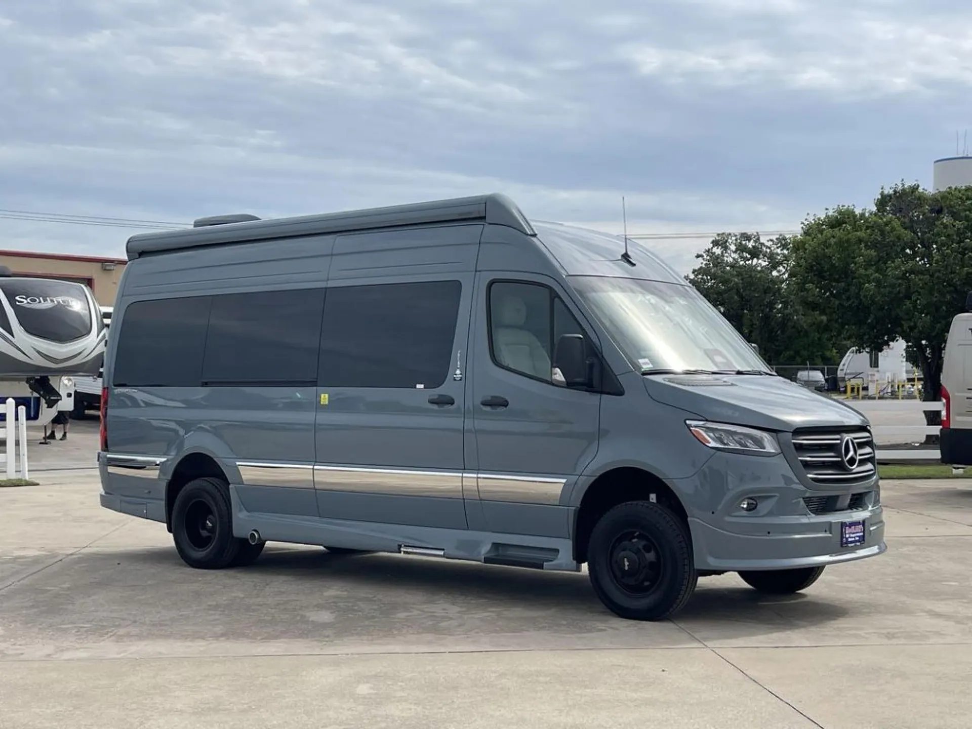 2027 Grech RV Vacanza-ion 22 AWD - Photo 2