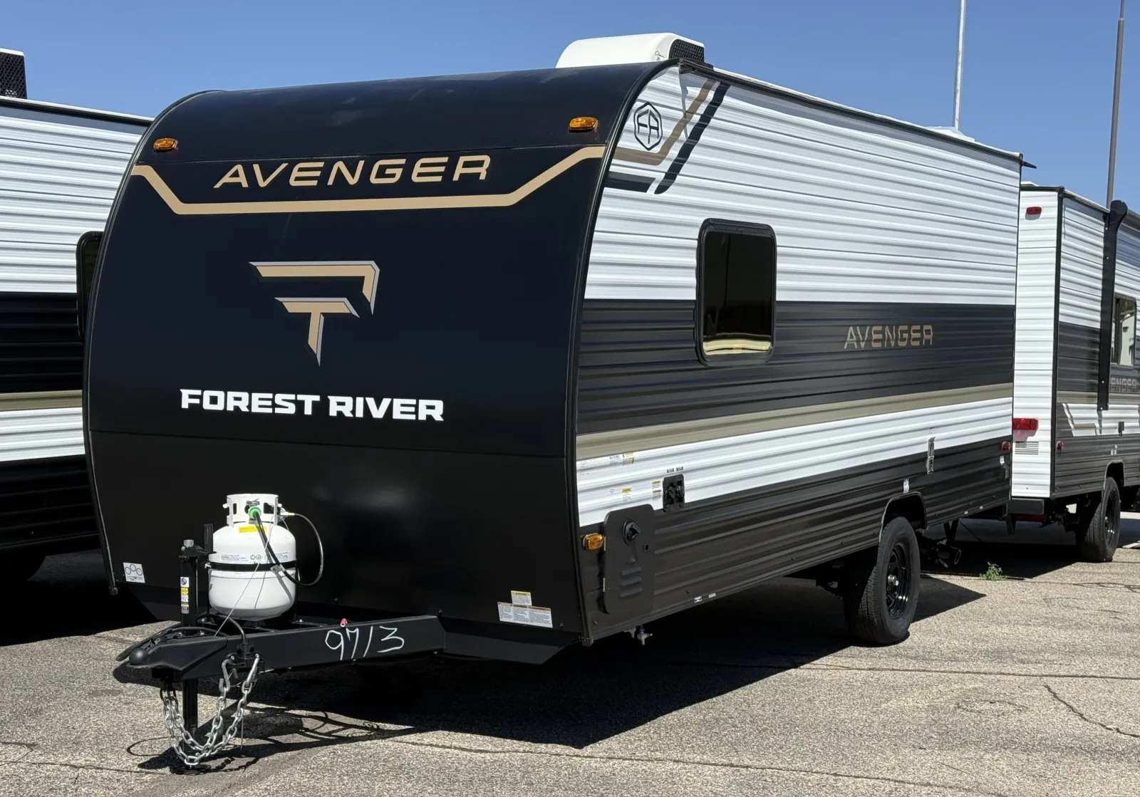 2027 Prime Time Avenger LT 16RBX - Photo 3