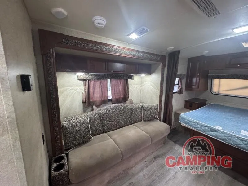 2013 Forest River Rockwood Mini Lite 2109S - Photo 3