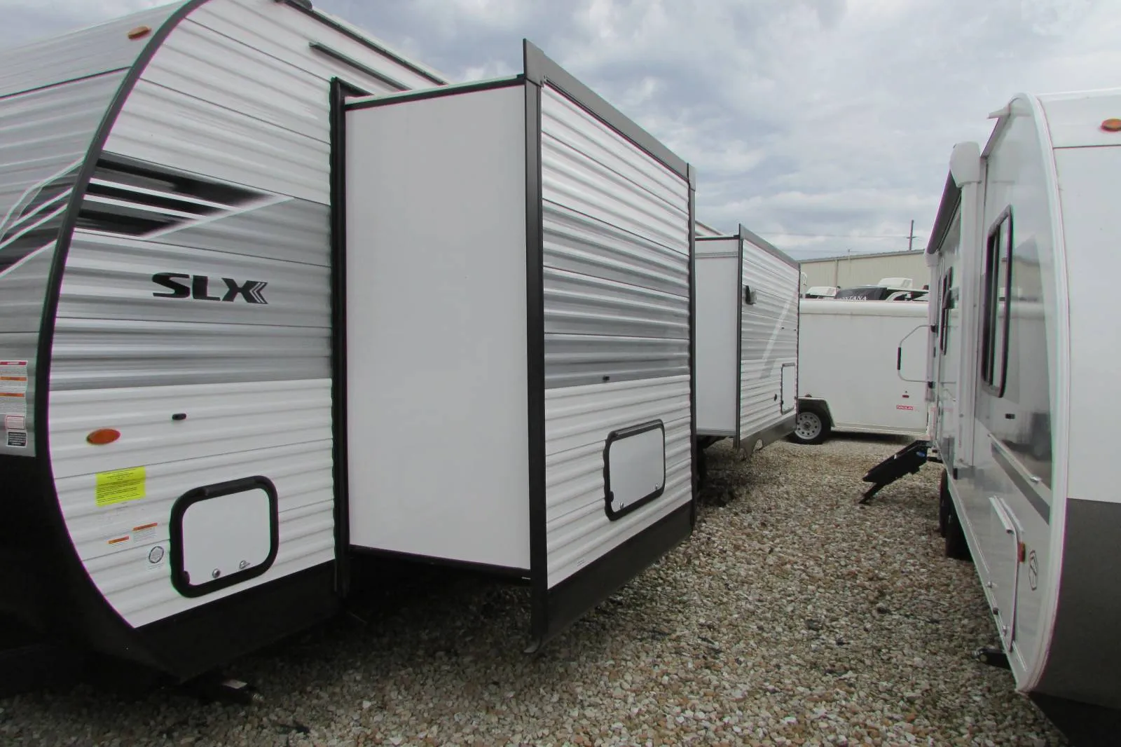 2026 Jayco Jay Flight 334RTS - Photo 3