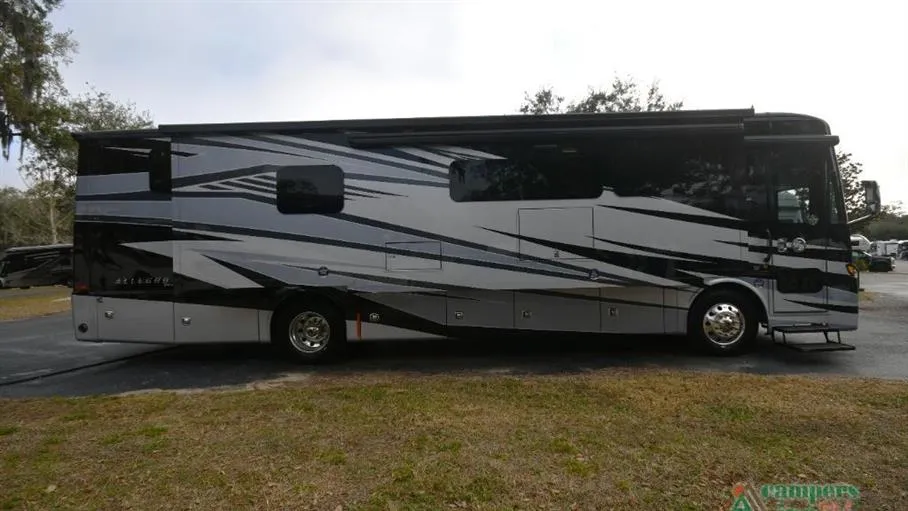 2026 Tiffin Allegro RED 37 BA - Photo 3