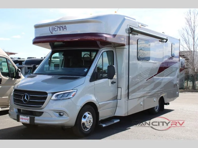 2025 Renegade RV Vienna 25DLC - Photo 3