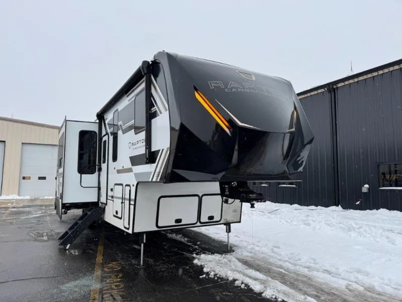 2026 Keystone Raptor Carbon Series 368 - Photo 4