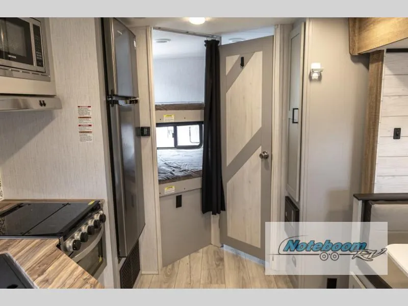 2022 Heartland North Trail 24BHS - Photo 4