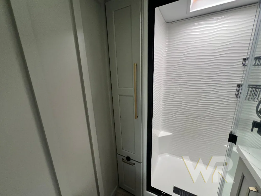 2026 Brinkley Model G 3950, Photos photo 41