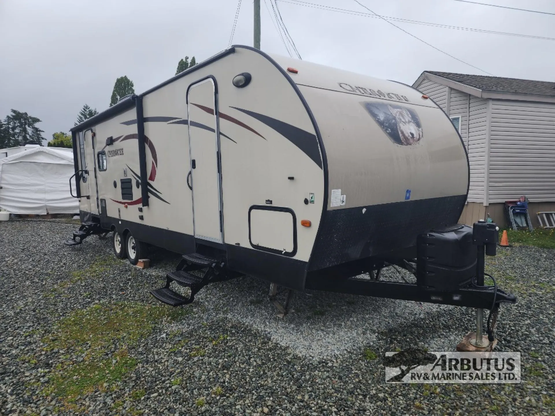2016 Forest River Cherokee Alpha Wolf 26RL - Photo 2