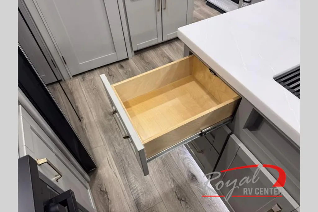 2026 Brinkley Model Z 3610, Kitchen photo 11