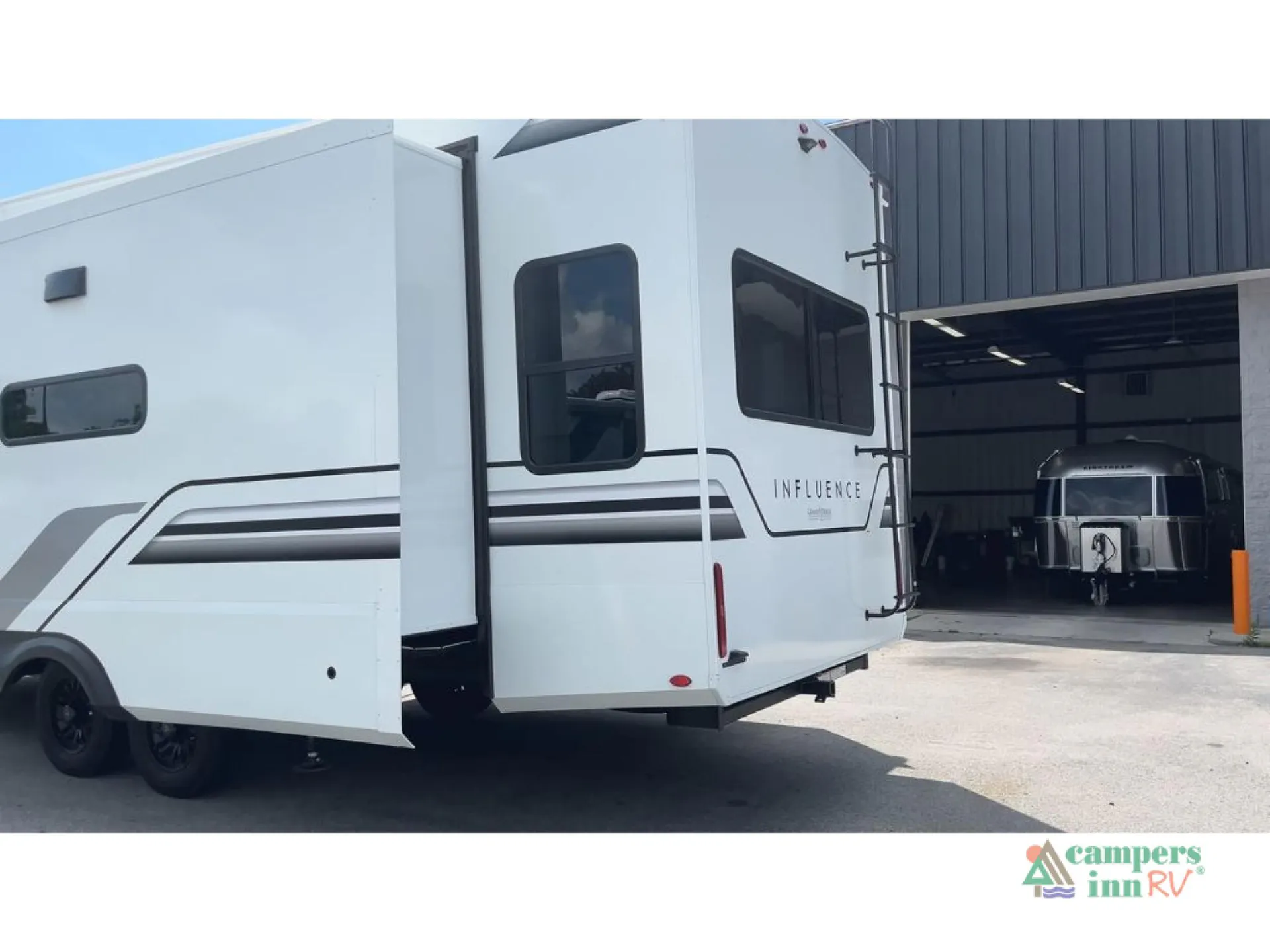 2026 Grand Design Influence 3003RL - Photo 3