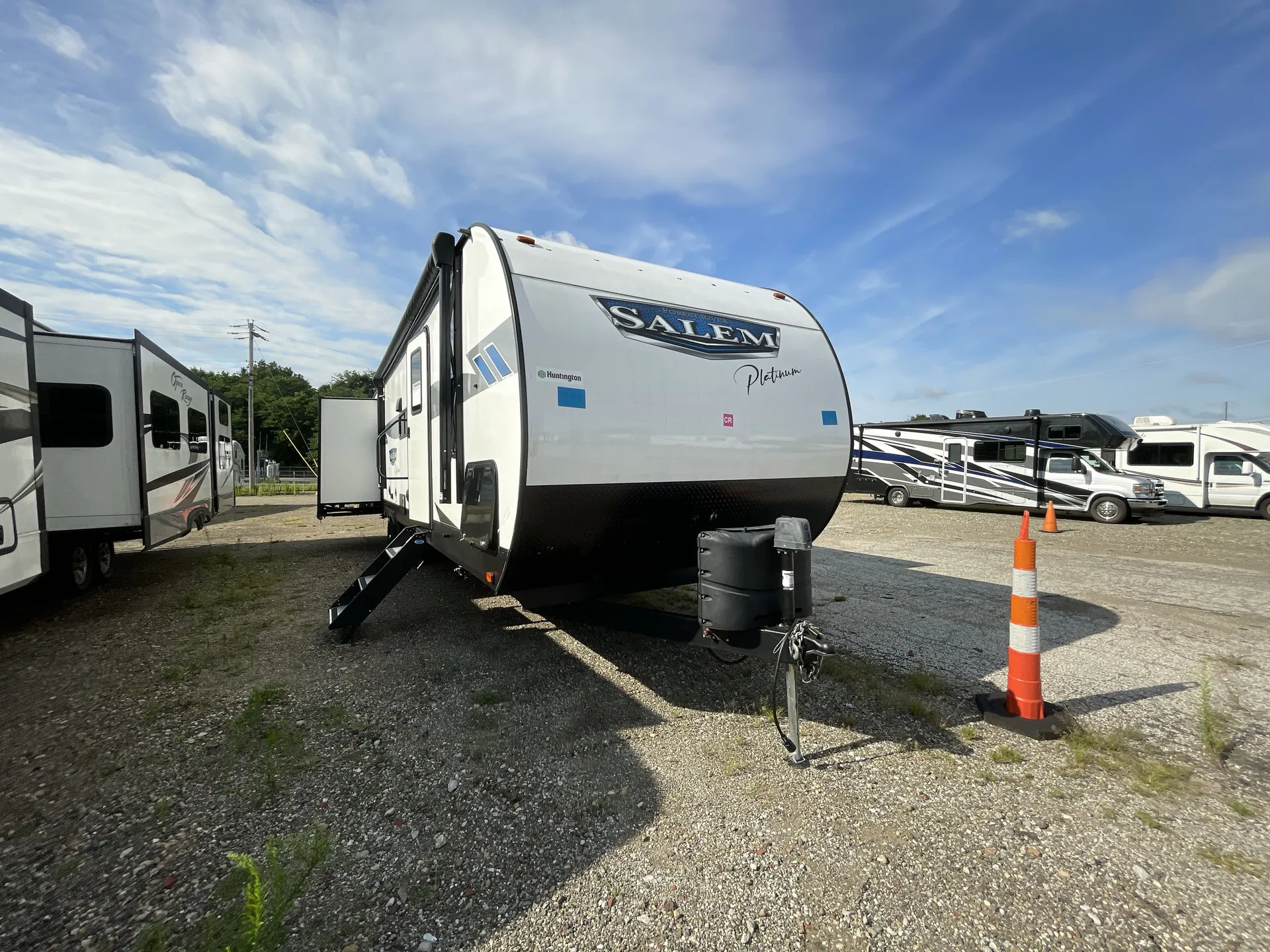 2023 Forest River Salem 31KQBTS dealer photo 1 from Camping World