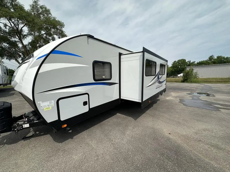 2019 Forest River Cherokee Alpha Wolf 26DBH-L, Photos photo 6