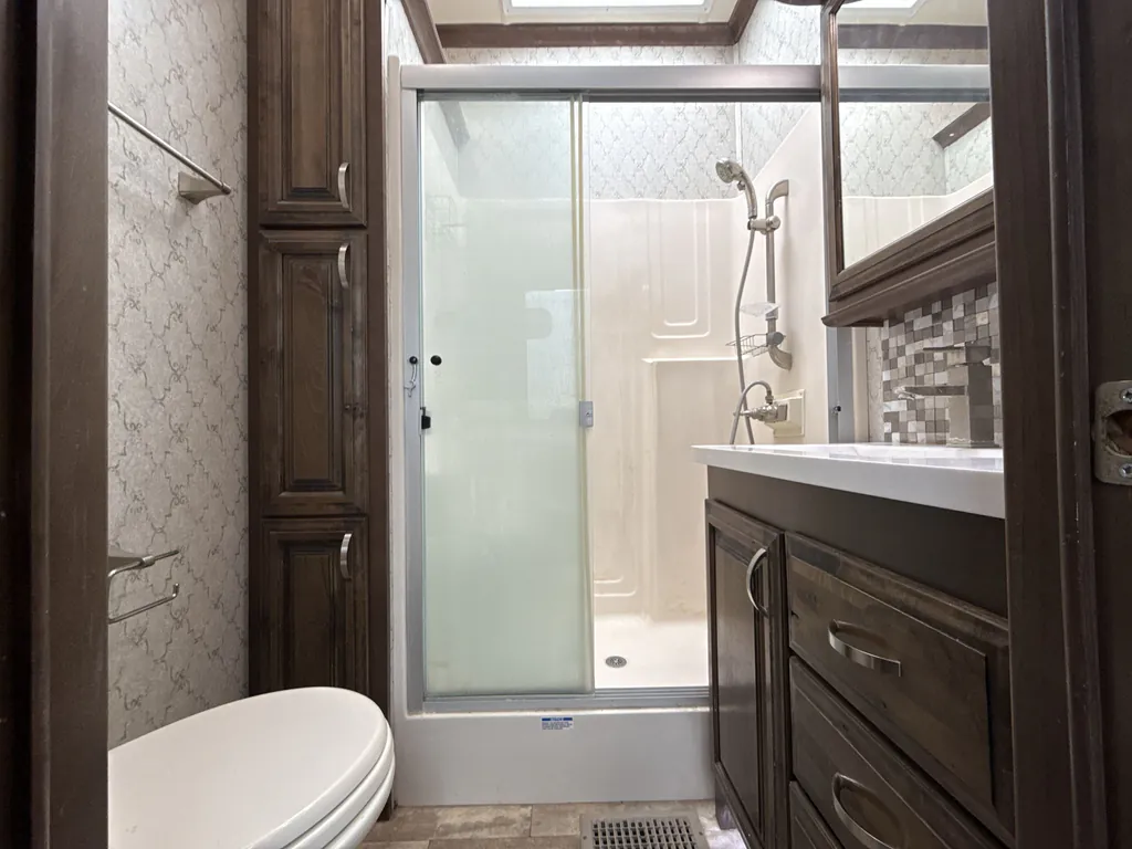 2018 Forest River RiverStone 39FK, Photos photo 16
