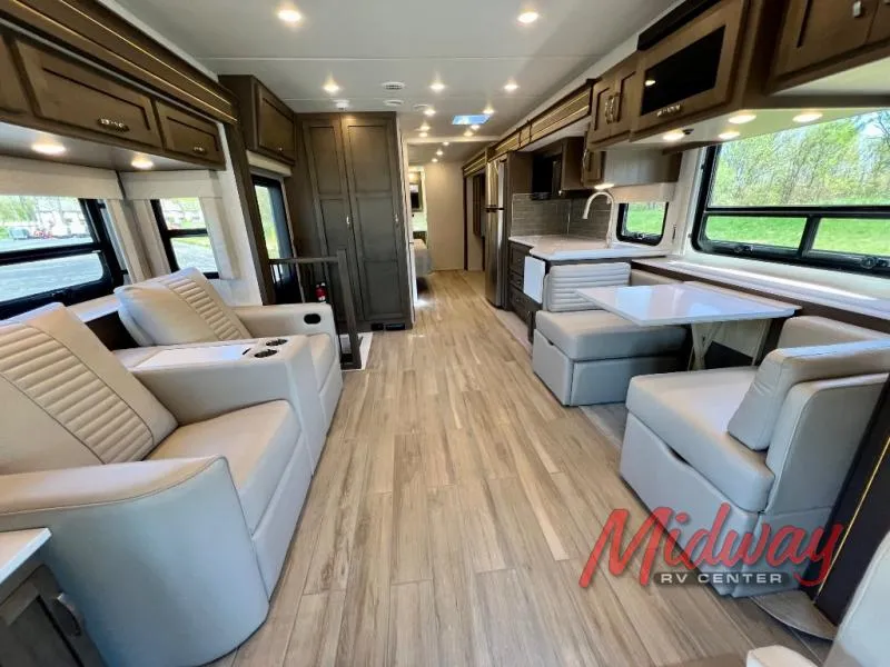 2026 Newmar Grand Star 3948 - Photo 4