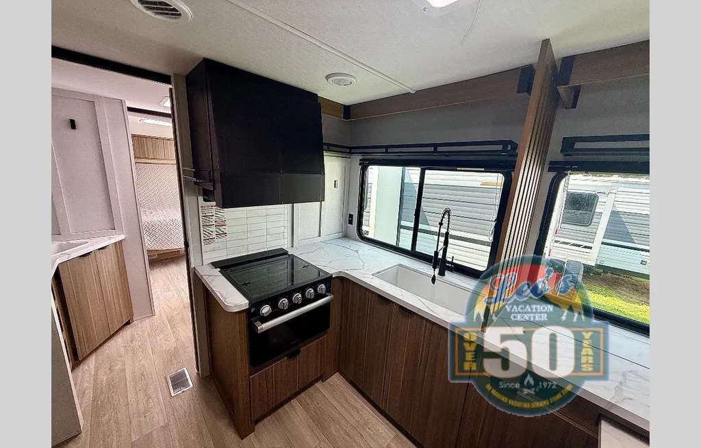 2026 Forest River Wildwood X-Lite 300ICE, Photos photo 13
