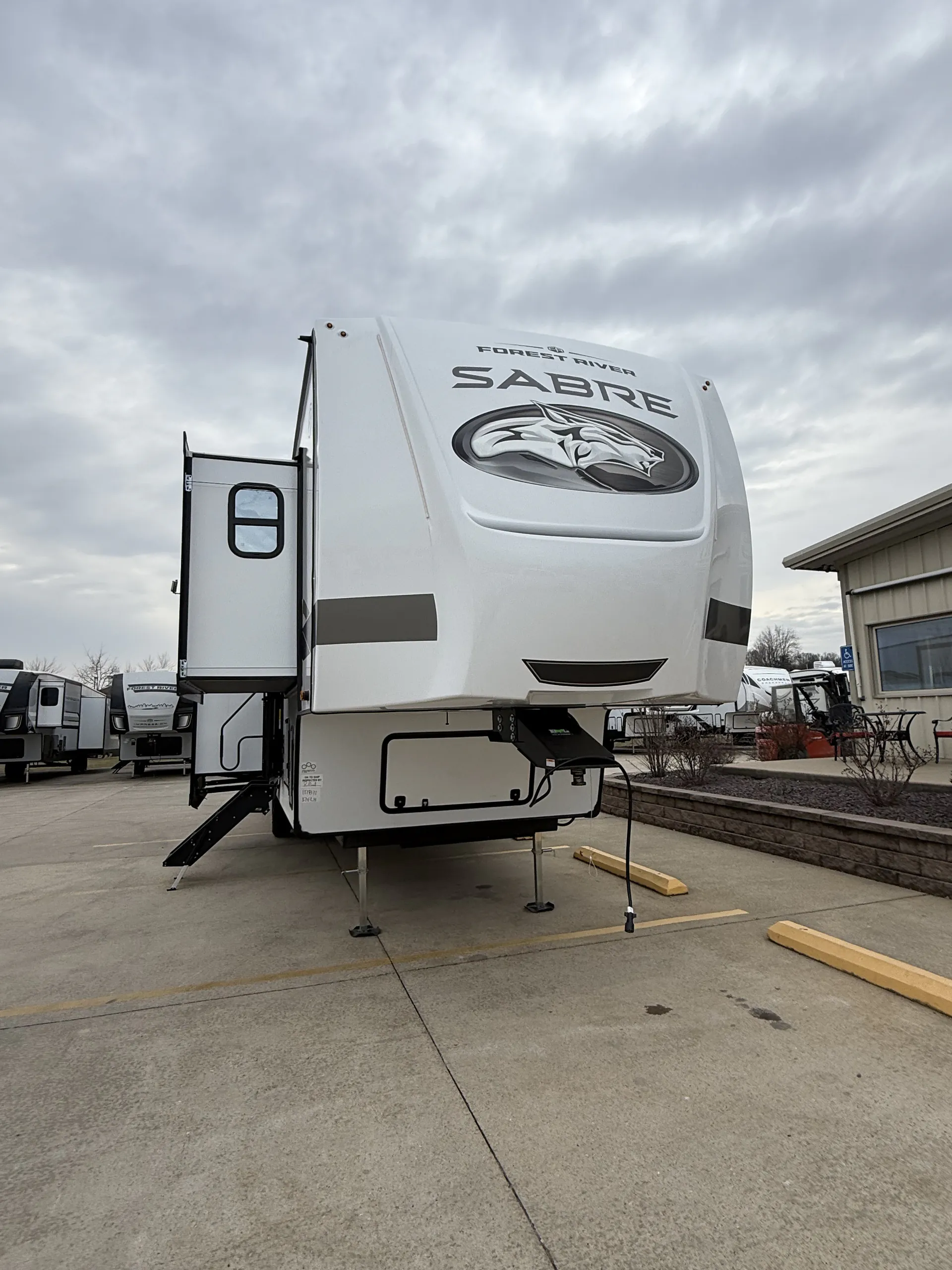 2026 Forest River Sabre 37FLH - Photo 4
