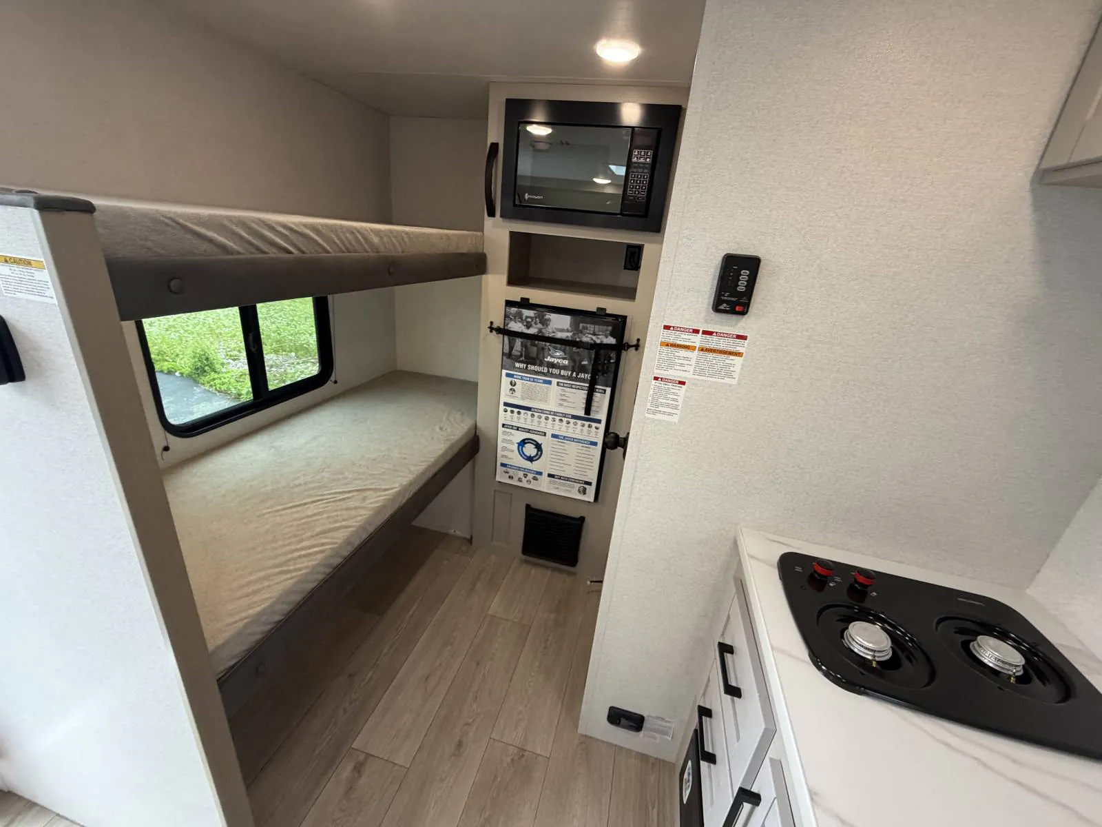 2027 Jayco Jay Flight SLX 130BH - Photo 4