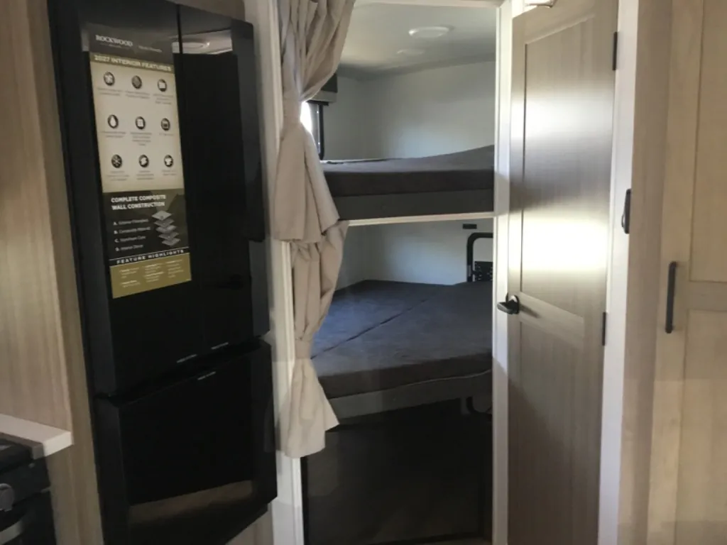 2027 Forest River Rockwood Mini Lite 2509S, Photos photo 15