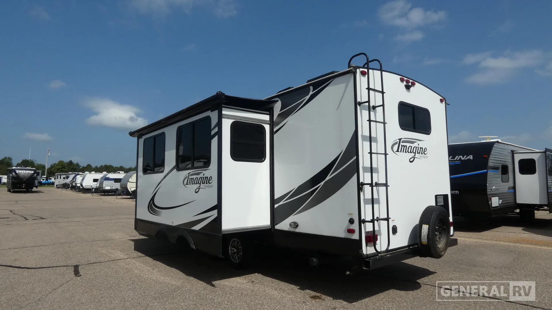 2017 Grand Design Imagine 2600RB - Photo 4