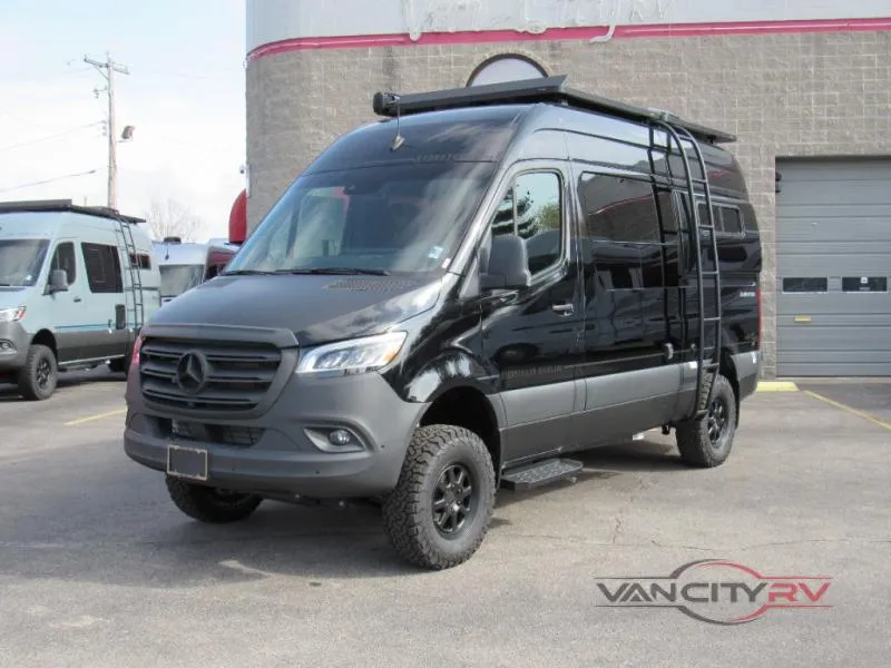2025 Storyteller Overland Storyteller Overland DARKMODE OG - Main photo