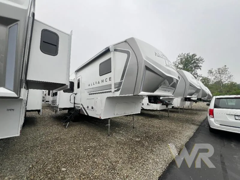 2027 Alliance RV Avenue 29RL - Photo 2