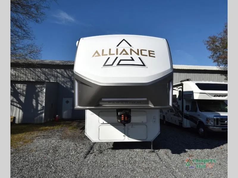 2025 Alliance RV Paradigm 382RK - Photo 4