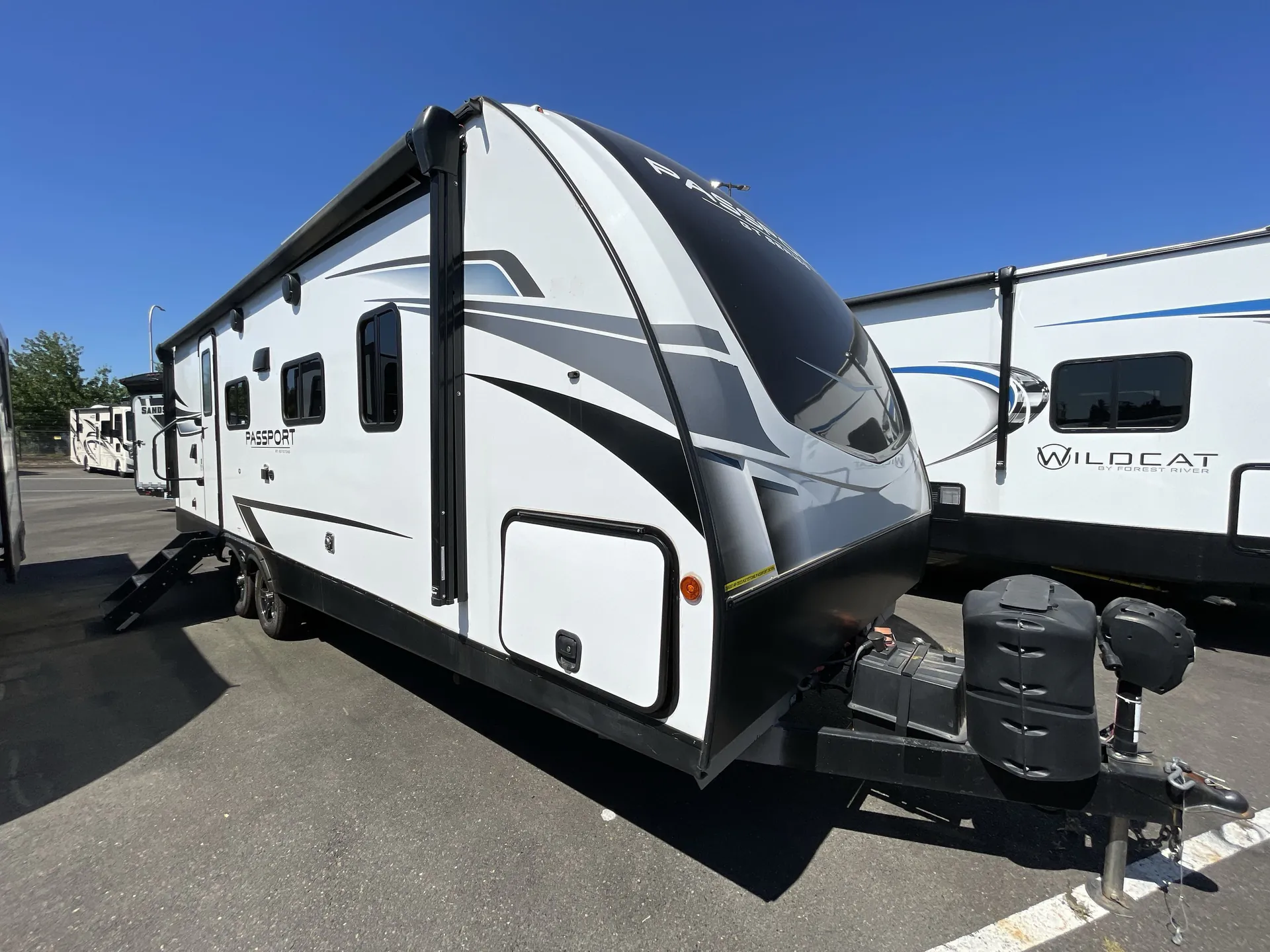 2023 Keystone Passport 2400RBWE - Photo 2